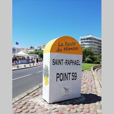 Beach-City 3 Pieces Saint-Raphaël Екстериор снимка